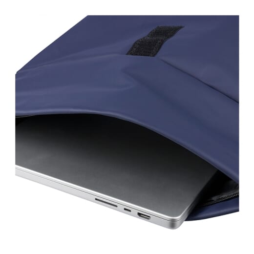 Zaino roll-top in PU riciclato NAIYA