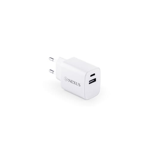 Adattatore di corrente con porta USB-A USB-C WEGENER