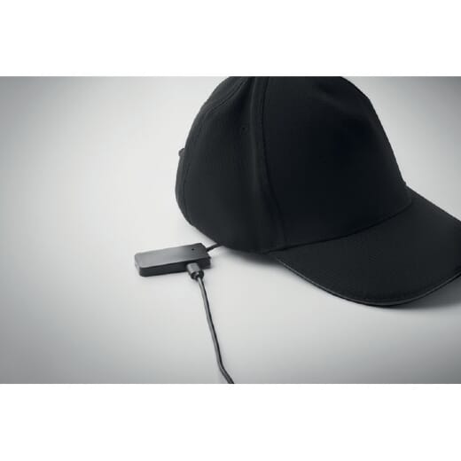 Cappellino a 5 pannelli con luce led LUZCAP