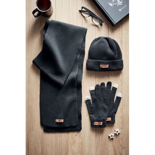 Set cappello e sciarpa personalizzato, miglior prezzo! RUSSO