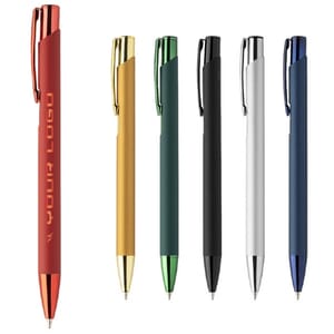 Penna con incisione in colore coordinato SHINNEL